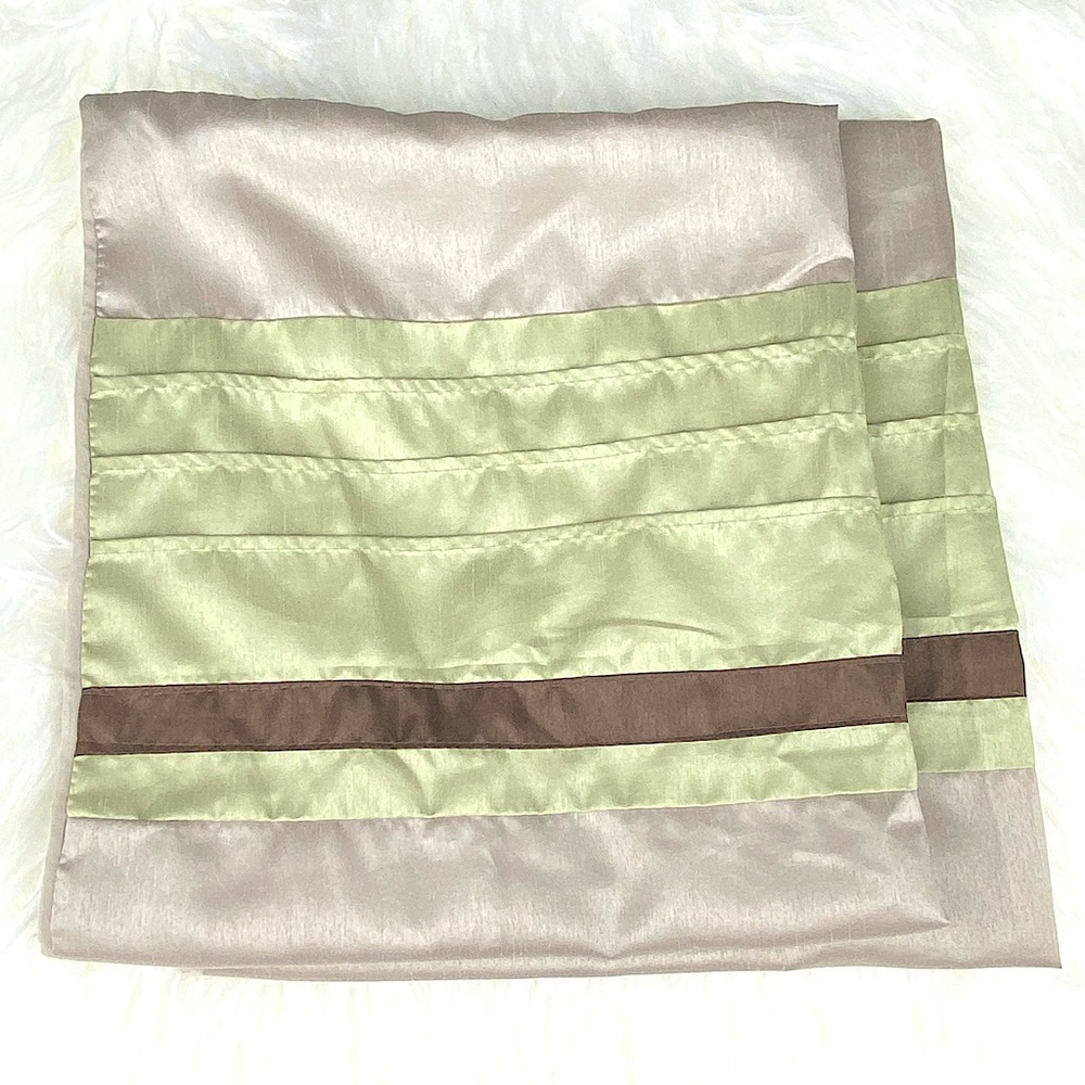 Decorative Pillow Shams Set of 2 Queen Pillow Covers Home Bedding Home Goods